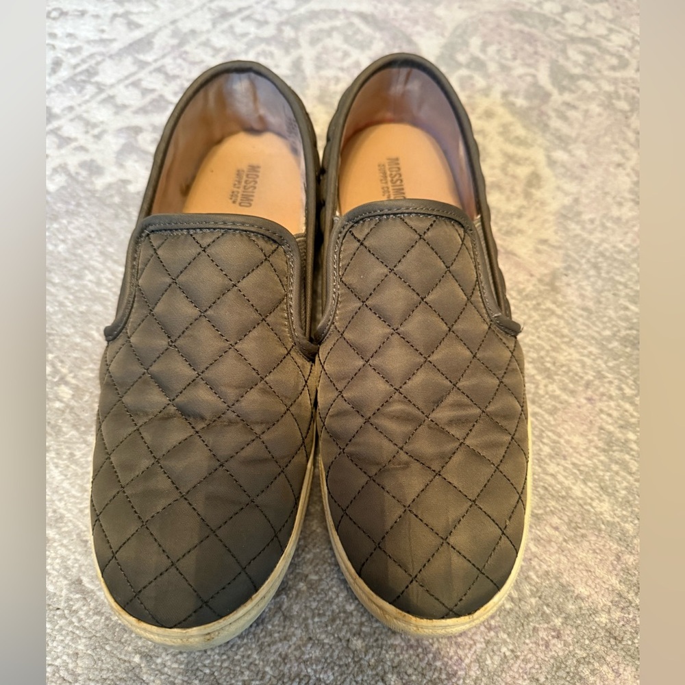 Mossimo Shoes Womens 9 Sneakers Slip On Casual Quilted Trainer Green Comfort